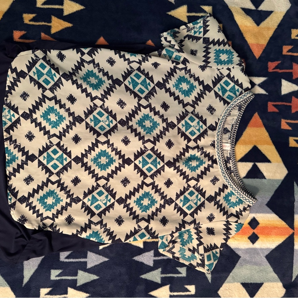 Xhilaration Blue and Black Patterned Top